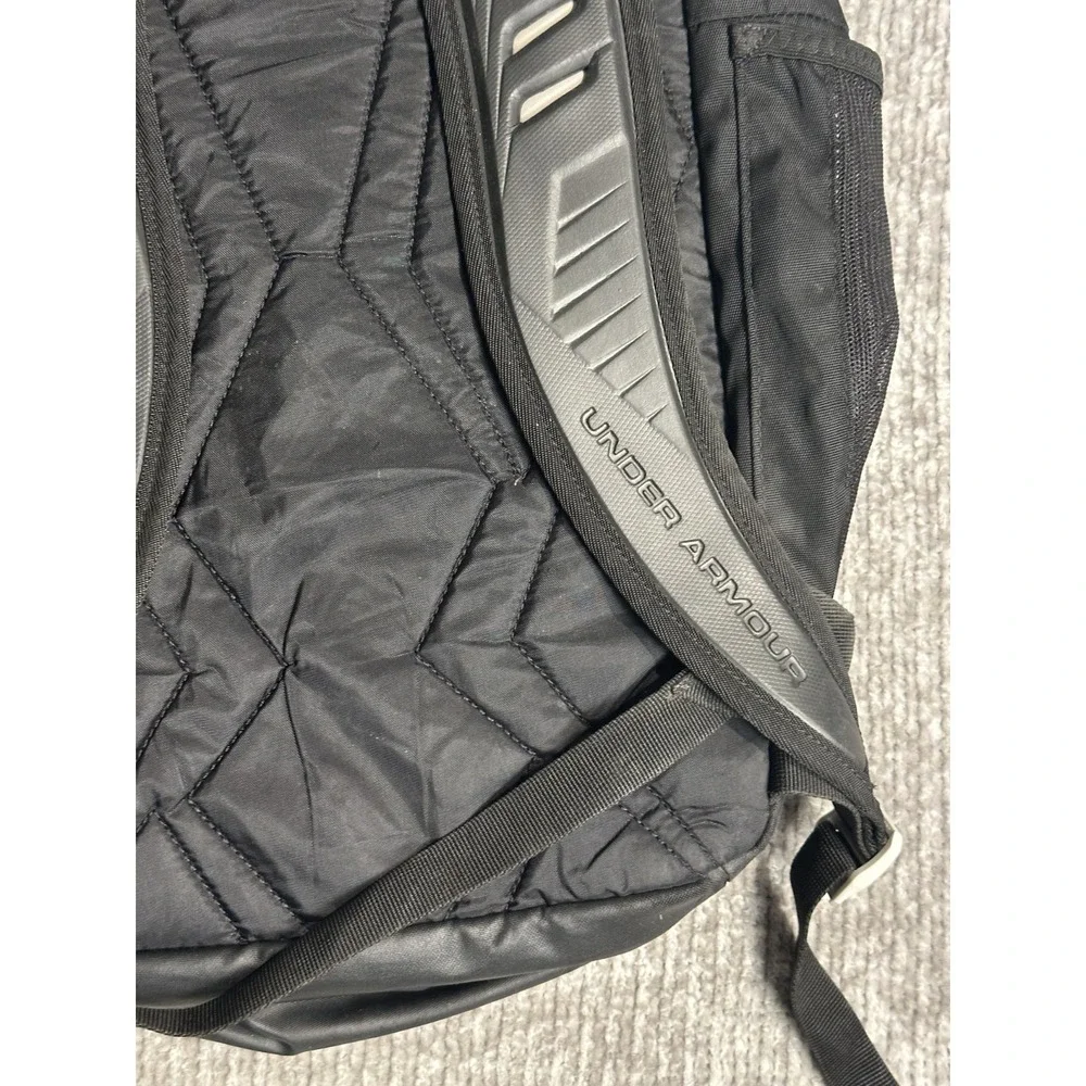 Under Armour New York Knicks NBA Undeniable Backpack Storm Black Combine